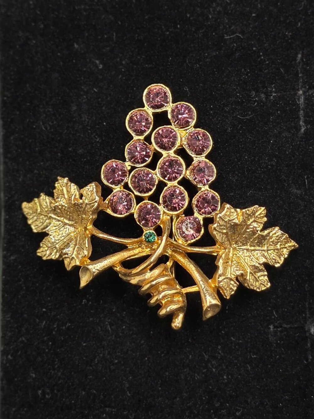Vintage Signed LIA Grape Bunch Pin Purple Rhinestones Gold Tone